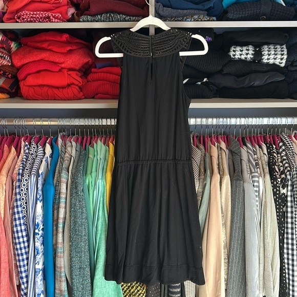 WHBM black sleeveless faux leather detail back button keyhole closure dress S - Picture 3 of 3